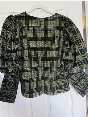 Gracia Olive Plaid Puff-Sleeve Blouse
